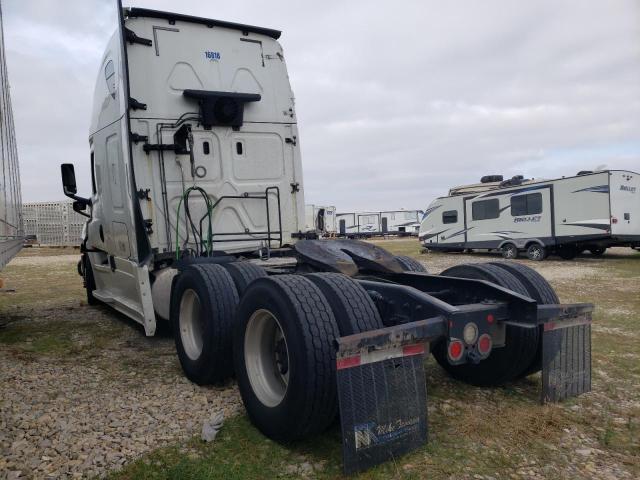 3AKJHHDR6JSJR2090 - 2018 FREIGHTLINER CASCADIA 1 WHITE photo 3