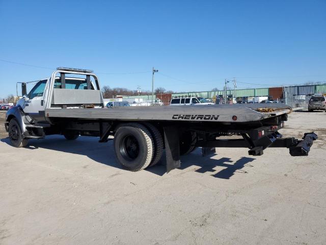 3FRNF65N04V683006 - 2004 FORD F650 SUPER DUTY WHITE photo 2