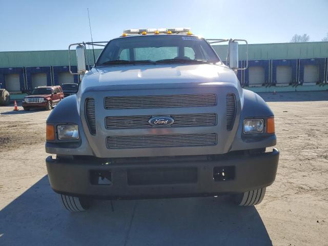 3FRNF65N04V683006 - 2004 FORD F650 SUPER DUTY WHITE photo 5