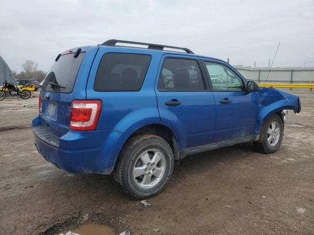 1FMCU0D78BKA21724 - 2011 FORD ESCAPE XLT BLUE photo 3