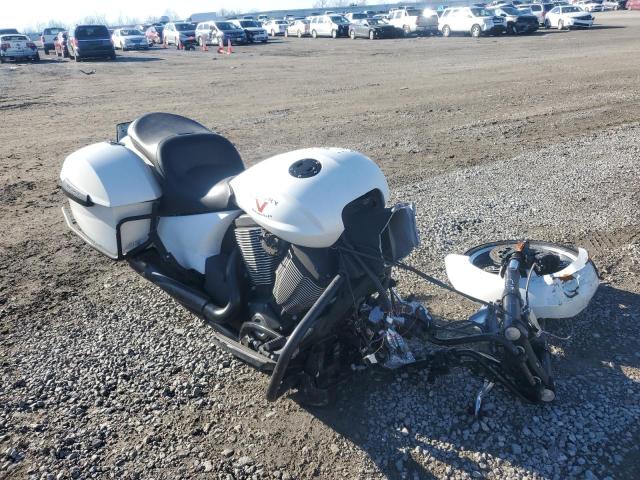 5VPDB36N4G3055920 - 2016 VICTORY MOTORCYCLES CROSS COUN WHITE photo 1