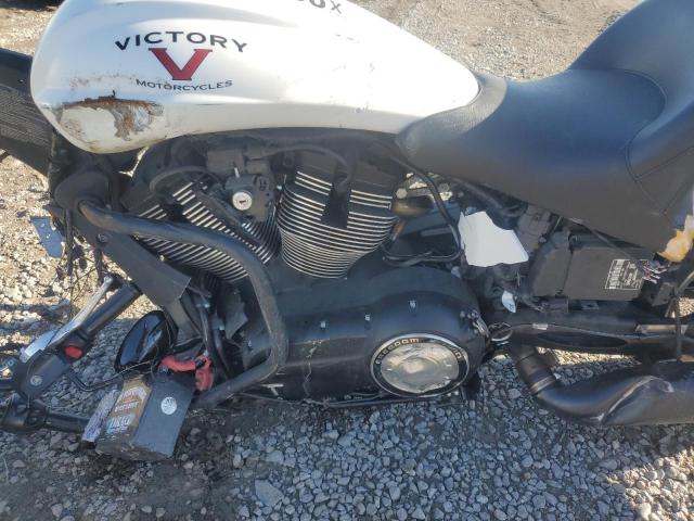 5VPDB36N4G3055920 - 2016 VICTORY MOTORCYCLES CROSS COUN WHITE photo 7