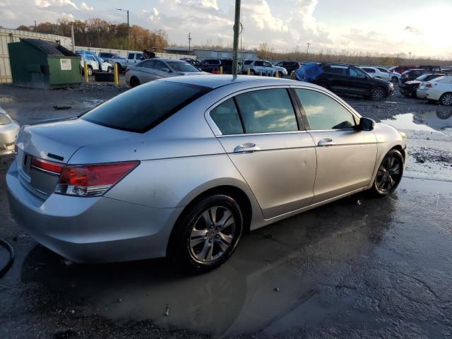 1HGCP2F61BA133171 - 2011 HONDA ACCORD SE SILVER photo 3