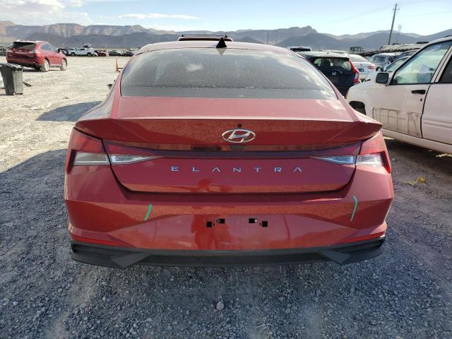 KMHLL4AG8NU316507 - 2022 HYUNDAI ELANTRA SE RED photo 6