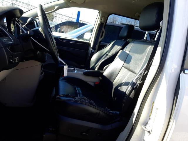 2C4RC1BG7DR657470 - 2013 CHRYSLER TOWN & COU TOURING WHITE photo 7