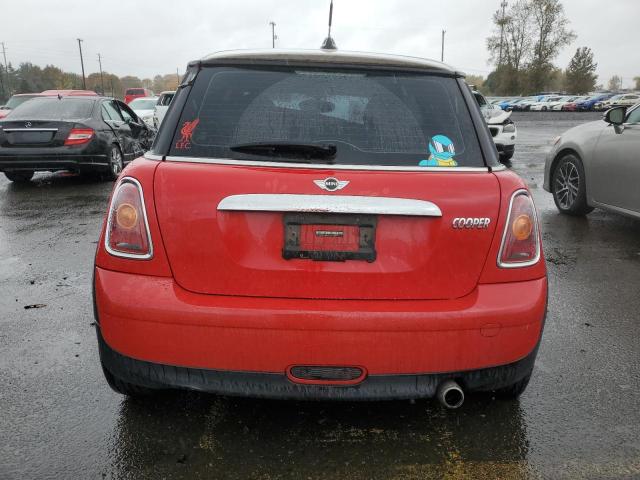 WMWMF3C52ATZ65917 - 2010 MINI COOPER RED photo 6