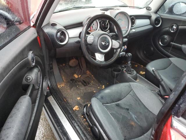 WMWMF3C52ATZ65917 - 2010 MINI COOPER RED photo 8
