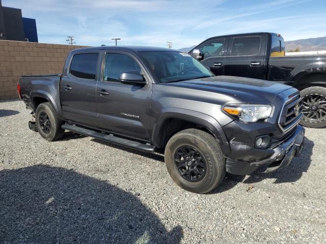 3TMAZ5CN3LM120407 - 2020 TOYOTA TACOMA DOUBLE CAB GRAY photo 4