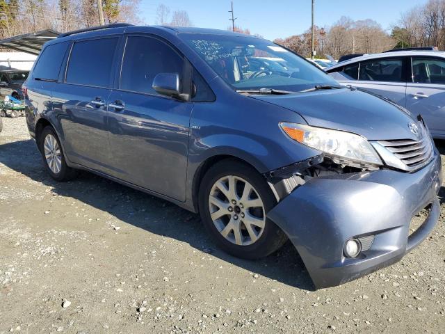 5TDDK3DC7GS140457 - 2016 TOYOTA SIENNA XLE BLUE photo 4