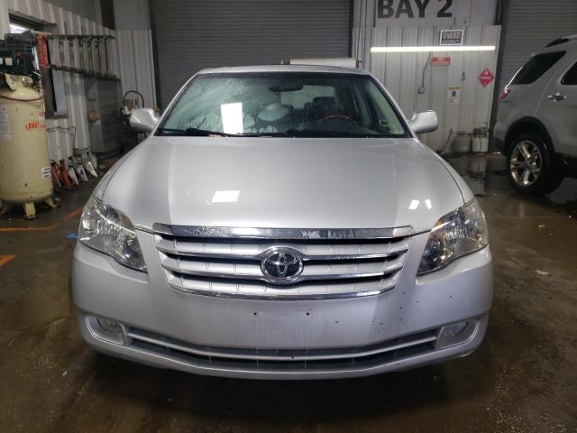 4T1BK36B57U244061 - 2007 TOYOTA AVALON XL SILVER photo 5