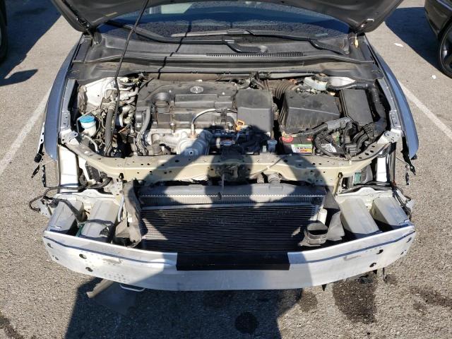 19UDE2F33JA007635 - 2018 ACURA ILX BASE WATCH PLUS SILVER photo 11