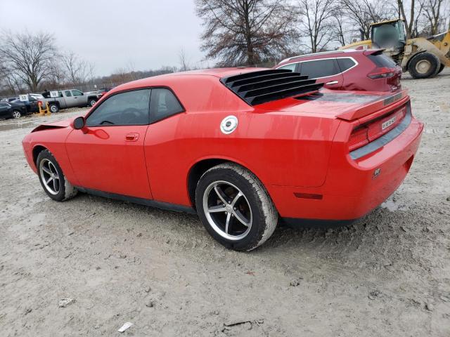 2B3CJ4DVXAH179749 - 2010 DODGE CHALLENGER SE RED photo 2