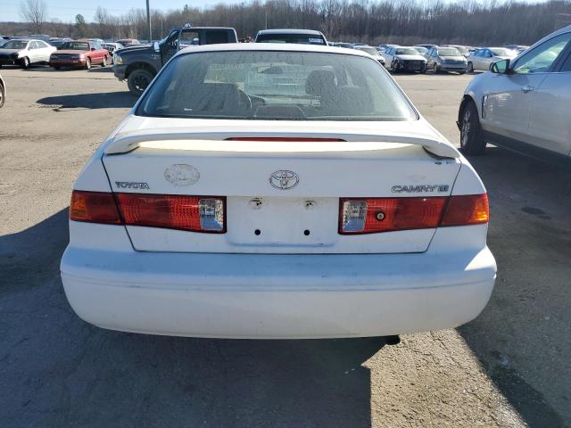 4T1BG22K91U779175 - 2001 TOYOTA CAMRY CE WHITE photo 6