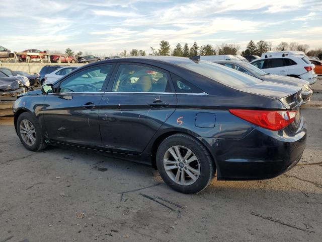 5NPEB4AC8DH770388 - 2013 HYUNDAI SONATA GLS CHARCOAL photo 2