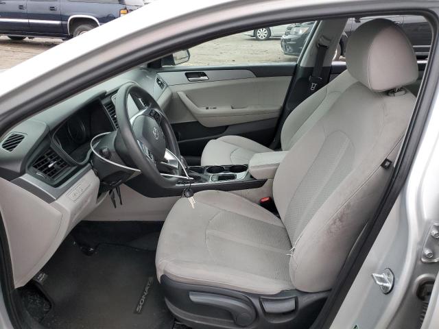 5NPE24AF9JH697098 - 2018 HYUNDAI SONATA SE SILVER photo 7