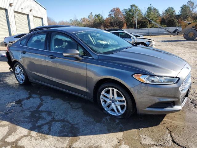 1FA6P0H79E5390345 - 2014 FORD FUSION SE GRAY photo 4