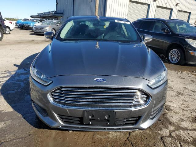 1FA6P0H79E5390345 - 2014 FORD FUSION SE GRAY photo 5