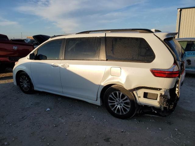 5TDYZ3DC2KS019907 - 2019 TOYOTA SIENNA XLE WHITE photo 2