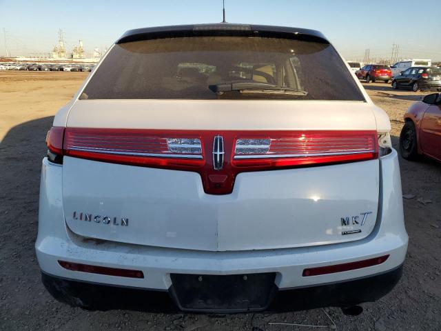 2LMHJ5AT4DBL50774 - 2013 LINCOLN MKT WHITE photo 6