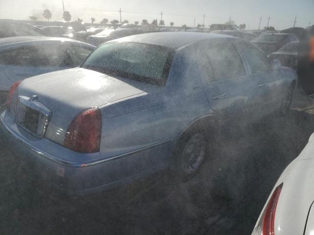 1LNFM81W6WY675468 - 1998 LINCOLN TOWN CAR EXECUTIVE BLUE photo 3