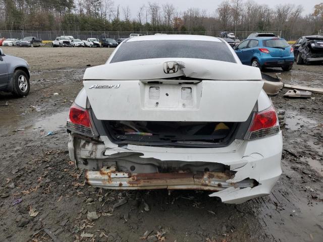 1HGCP26409A014956 - 2009 HONDA ACCORD LXP WHITE photo 6