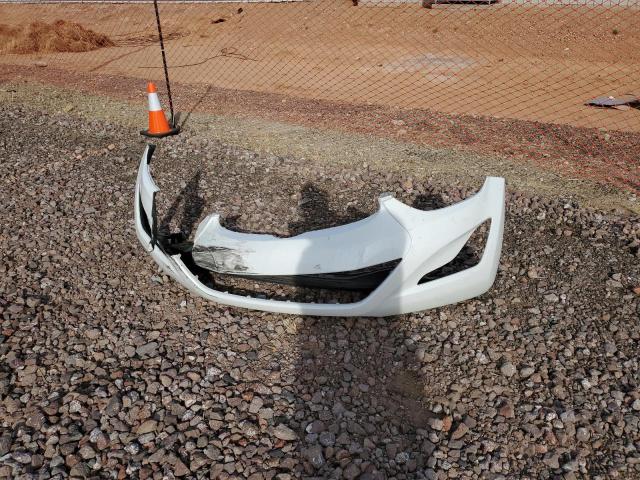 5NPDH4AE6GH776433 - 2016 HYUNDAI ELANTRA SE WHITE photo 12