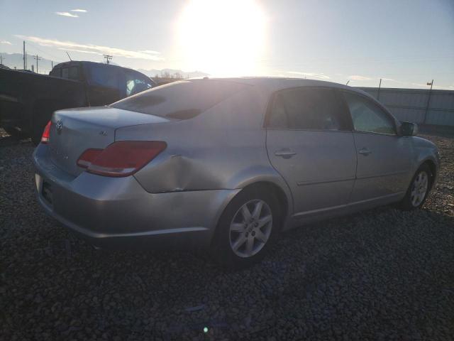 4T1BK36B57U188199 - 2007 TOYOTA AVALON XL SILVER photo 3