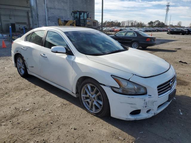 1N4AA51EX9C826770 - 2009 NISSAN MAXIMA S WHITE photo 4