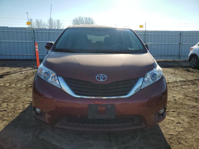 5TDYK3DC2DS395353 - 2013 TOYOTA SIENNA XLE MAROON photo 5