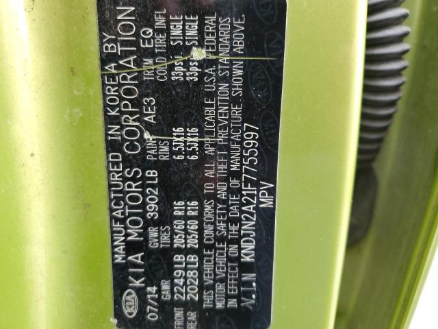 KNDJN2A21F7755997 - 2015 KIA SOUL GREEN photo 12