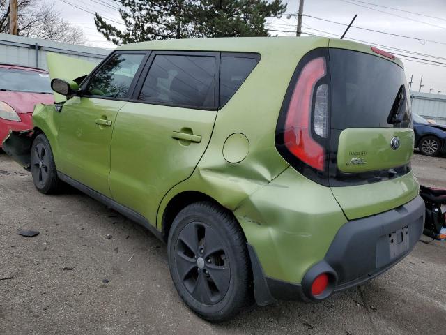 KNDJN2A21F7755997 - 2015 KIA SOUL GREEN photo 2