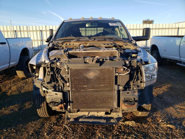 3D73Y4CL3AG137990 - 2010 DODGE RAM 3500 SILVER photo 5