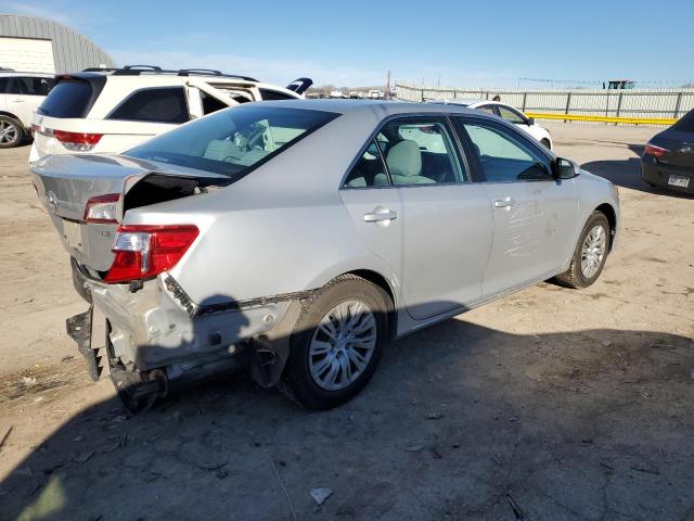 4T4BF1FK5ER376586 - 2014 TOYOTA CAMRY L SILVER photo 3