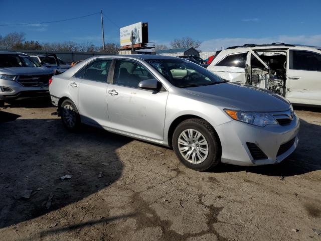 4T4BF1FK5ER376586 - 2014 TOYOTA CAMRY L SILVER photo 4