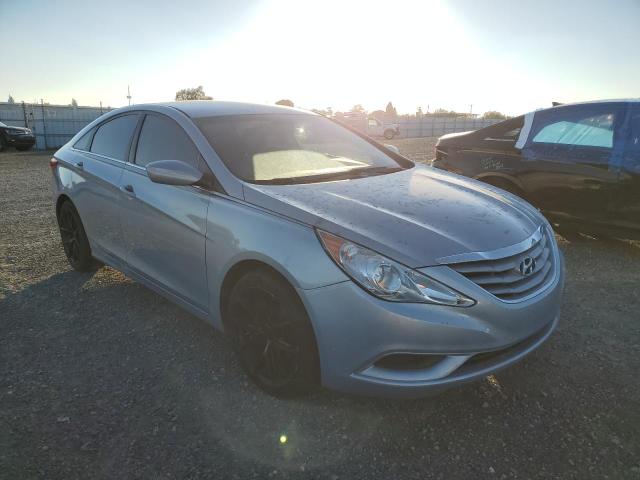 5NPEB4AC3DH653902 - 2013 HYUNDAI SONATA GLS BLUE photo 4