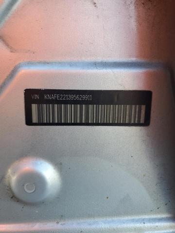 KNAFE221395629911 - 2009 KIA SPECTRA EX SILVER photo 12