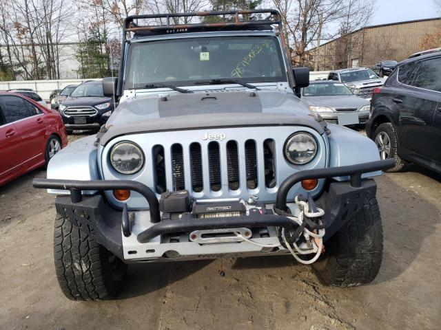 1C4HJWEG3CL148462 - 2012 JEEP WRANGLER SAHARA BLUE photo 5