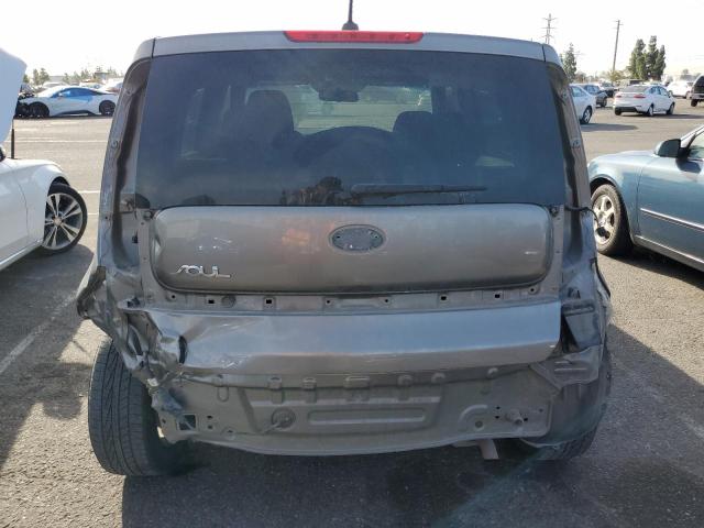 KNDJN2A28J7582262 - 2018 KIA SOUL CHARCOAL photo 6