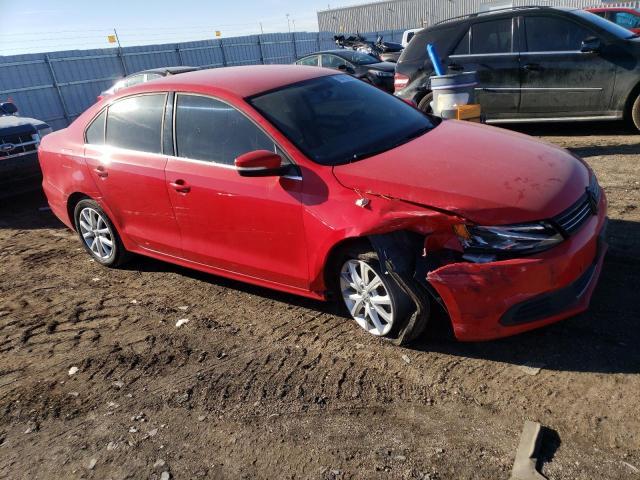 3VWDX7AJ6DM448532 - 2013 VOLKSWAGEN JETTA SE RED photo 4