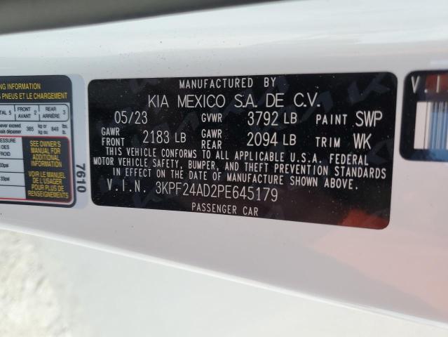 3KPF24AD2PE645179 - 2023 KIA FORTE LX WHITE photo 12