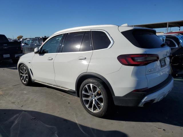 5UXTA6C02P9N93051 - 2023 BMW X5 XDRIVE45E Weiß Foto 2
