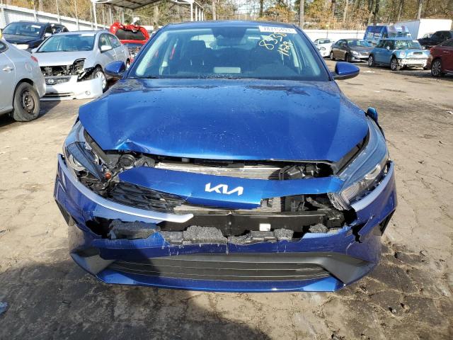 3KPF24AD2PE638538 - 2023 KIA FORTE LX BLUE photo 5