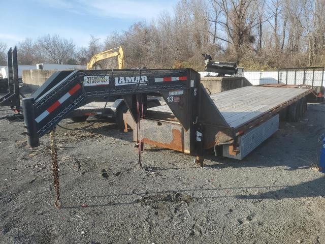 5RVFD3027HP048041 - 2017 LAMR TRAILER BLACK photo 2