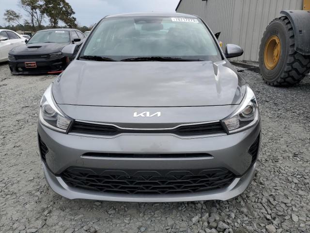 3KPA24AD4NE453527 - 2022 KIA RIO LX GRAY photo 5