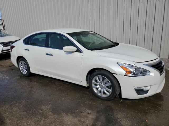 1N4AL3AP7EN389650 - 2014 NISSAN ALTIMA 2.5 WHITE photo 4