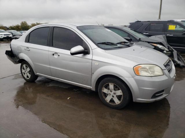 KL1TD56677B177788 - 2007 CHEVROLET AVEO BASE SILVER photo 4