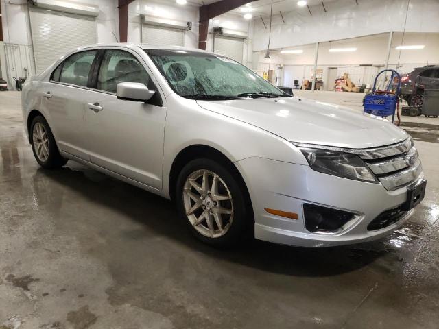 3FAHP0JA6BR312161 - 2011 FORD FUSION SEL SILVER photo 4