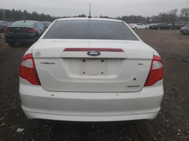 3FAHP0HG5BR310945 - 2011 FORD FUSION SE WHITE photo 6