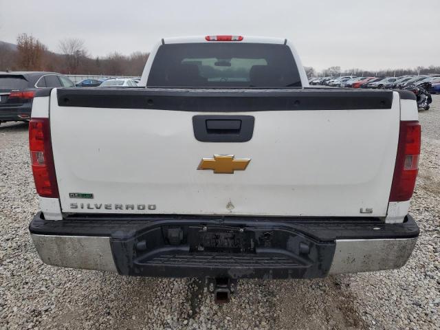 1GCRKREA6BZ438947 - 2011 CHEVROLET SILVERADO K1500 LS WHITE photo 6