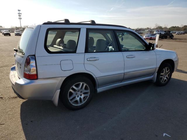 JF1SG67626H730820 - 2006 SUBARU FORESTER 2.5X LL BEAN WHITE photo 3